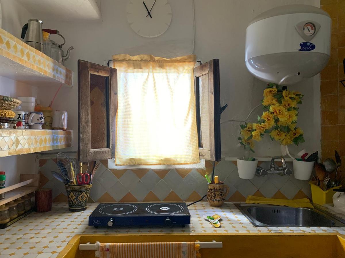 Hathor ,Casa Marroqui Con Dos Terrazas En La Medina Antigua , Ideal Parejas!! Wifi!! Asila Zewnętrze zdjęcie