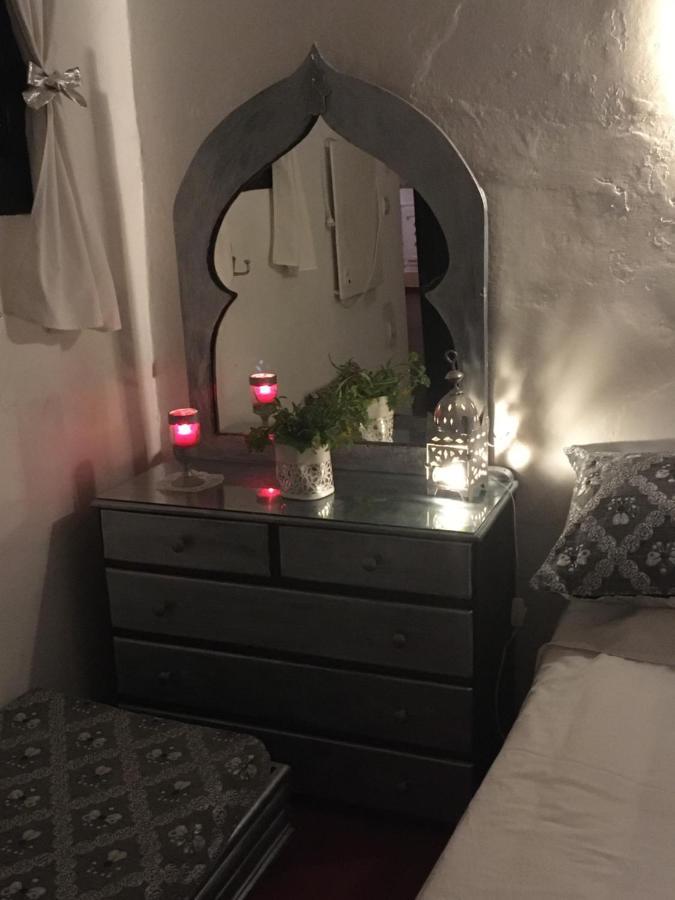 Hathor ,Casa Marroqui Con Dos Terrazas En La Medina Antigua , Ideal Parejas!! Wifi!! Asila Zewnętrze zdjęcie