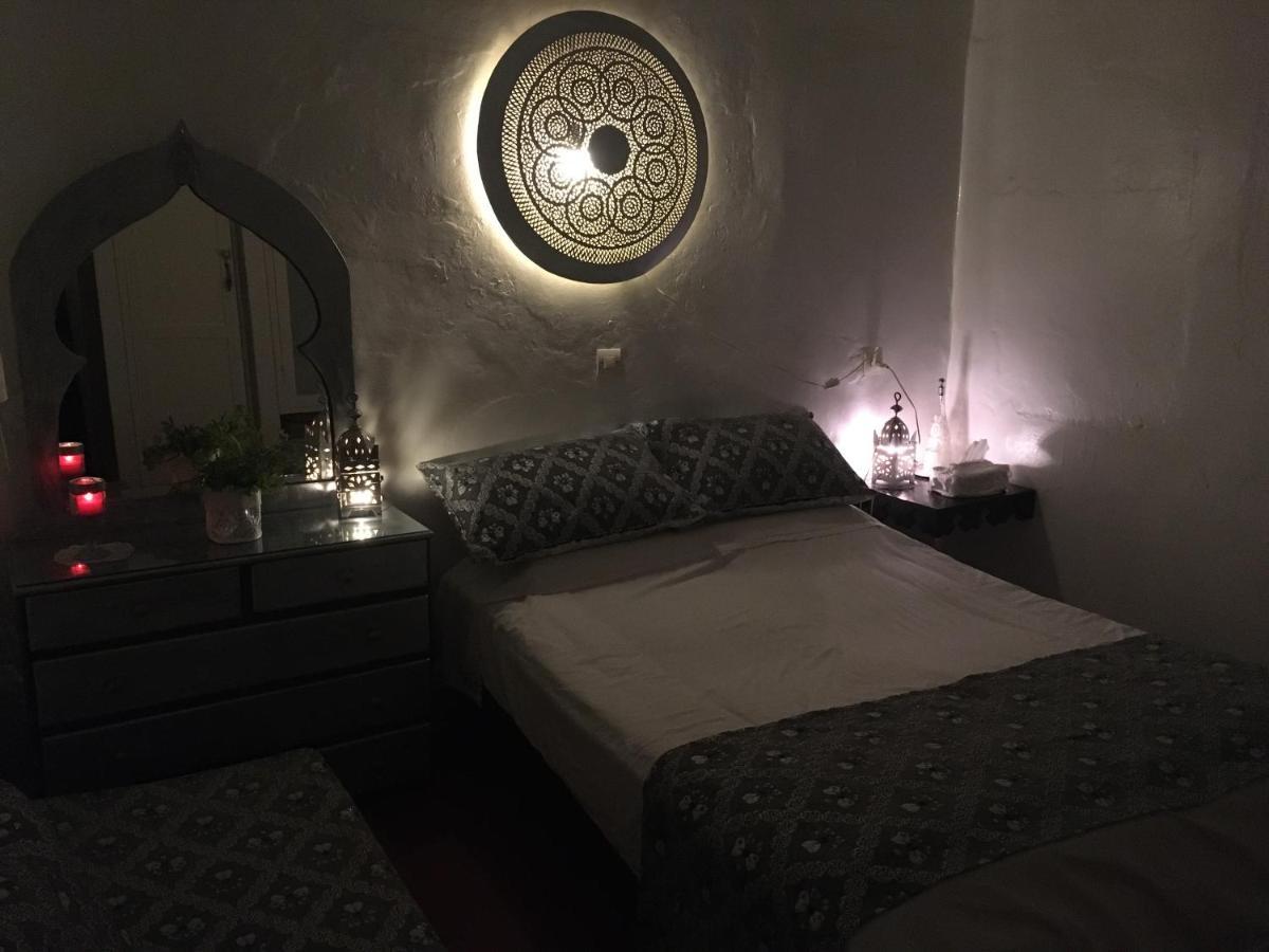 Hathor ,Casa Marroqui Con Dos Terrazas En La Medina Antigua , Ideal Parejas!! Wifi!! Asila Zewnętrze zdjęcie