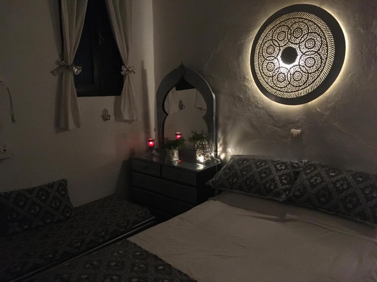 Hathor ,Casa Marroqui Con Dos Terrazas En La Medina Antigua , Ideal Parejas!! Wifi!! Asila Zewnętrze zdjęcie
